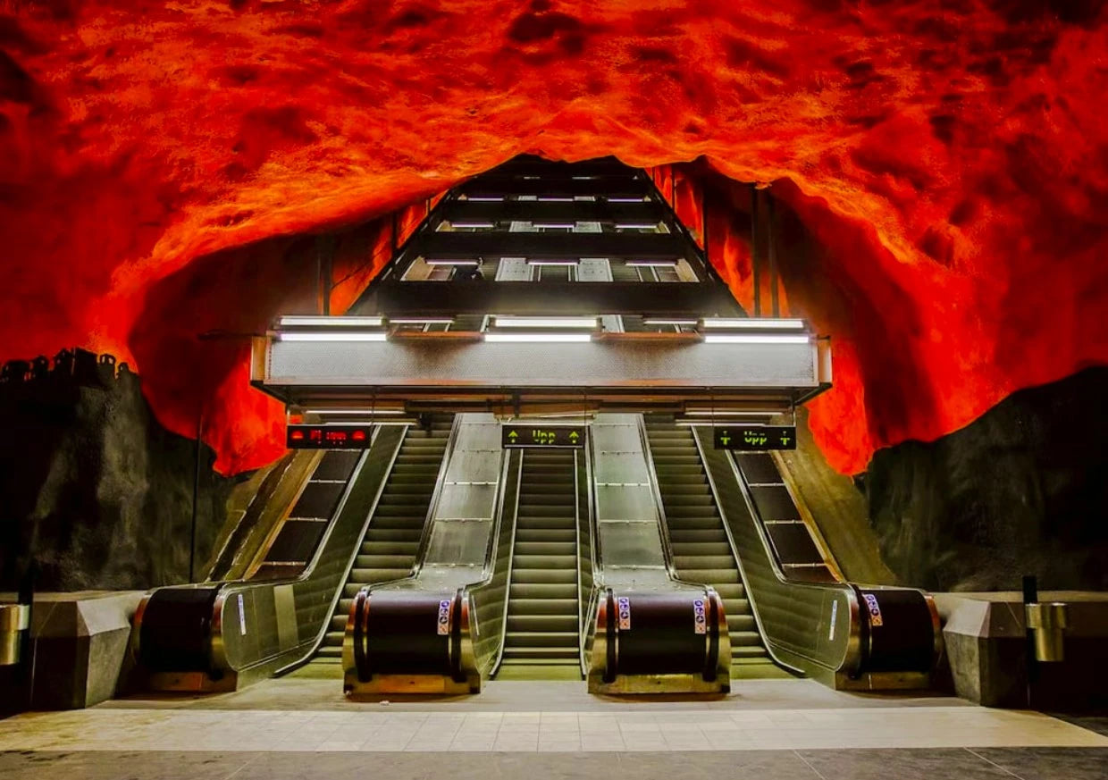 Red-lit Stockholm subway station used for GBattle 2D